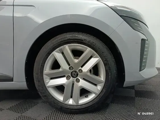 RENAULT CLIO V - voiture d'occasion - Photo 8