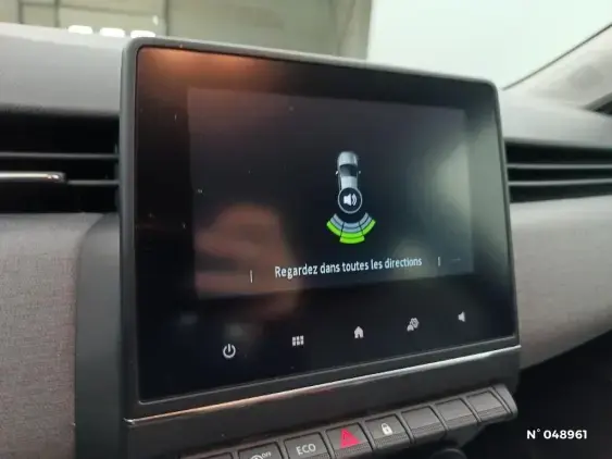 RENAULT CLIO V - voiture d'occasion - Photo 14