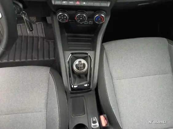 RENAULT CLIO V - voiture d'occasion - Photo 29