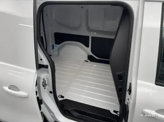 RENAULT KANGOO III - voiture d'occasion - Photo 11