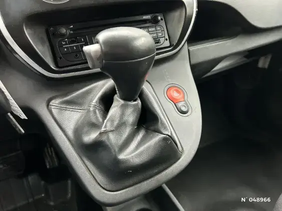 RENAULT KANGOO EXPRESS II - voiture d'occasion - Photo 23