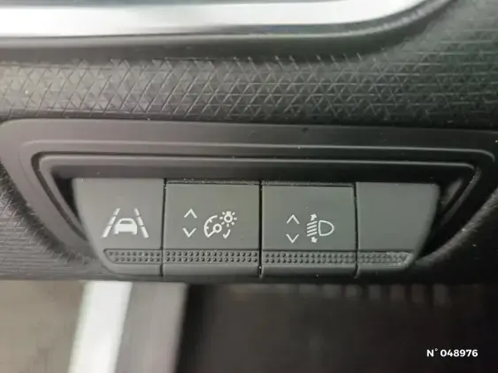 RENAULT CLIO REVERSIBLE V - voiture d'occasion - Photo 15