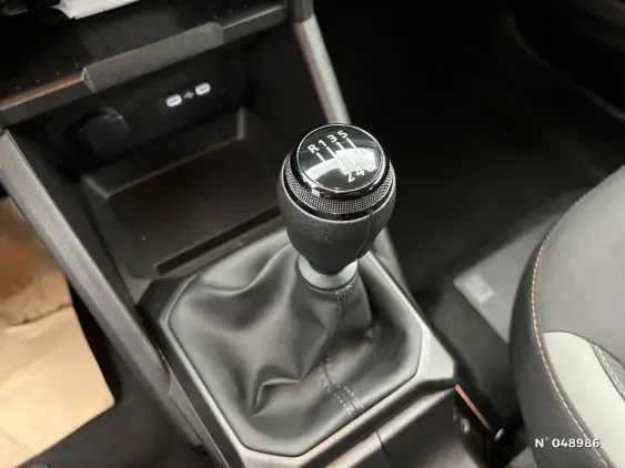 DACIA DUSTER III - voiture d'occasion - Photo 24