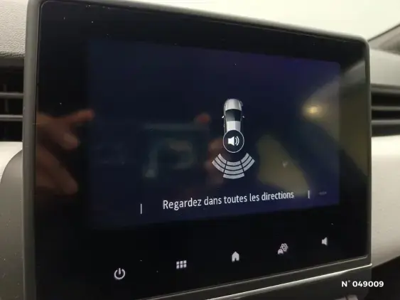 RENAULT CLIO V - voiture d'occasion - Photo 14