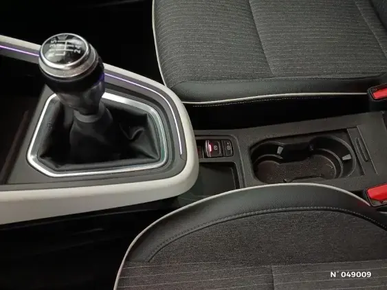 RENAULT CLIO V - voiture d'occasion - Photo 29