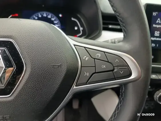 RENAULT CLIO V - voiture d'occasion - Photo 31