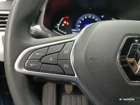 RENAULT CLIO V - voiture d'occasion - Photo 32