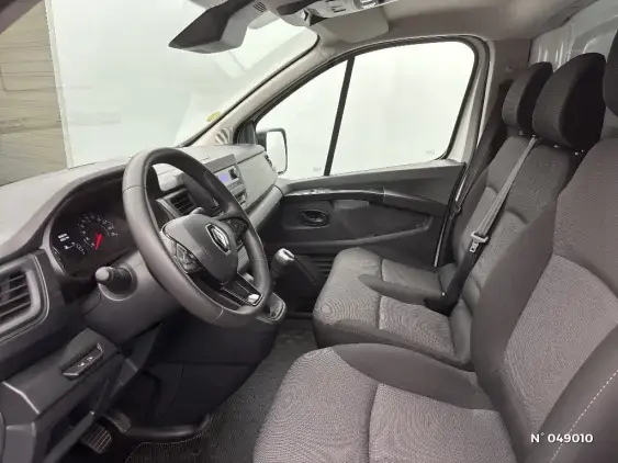 RENAULT TRAFIC FG III - voiture d'occasion - Photo 29