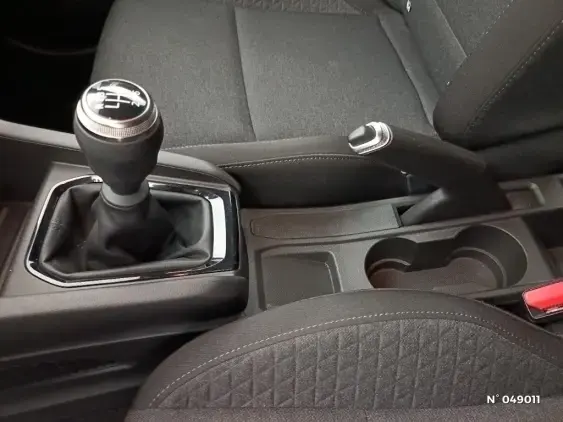 RENAULT CLIO V - voiture d'occasion - Photo 28