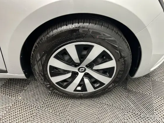 RENAULT CLIO V - voiture d'occasion - Photo 8