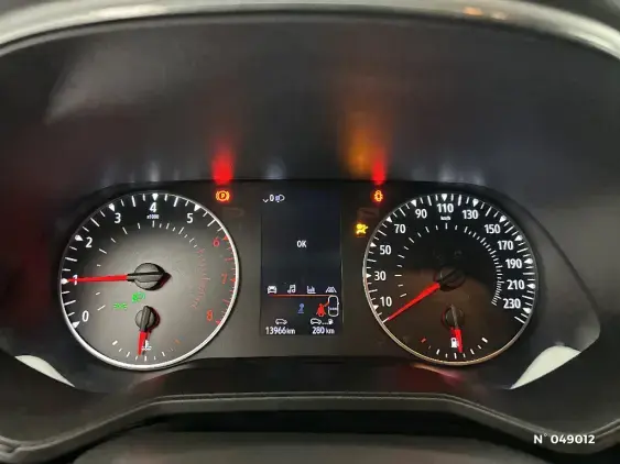 RENAULT CLIO V - voiture d'occasion - Photo 12