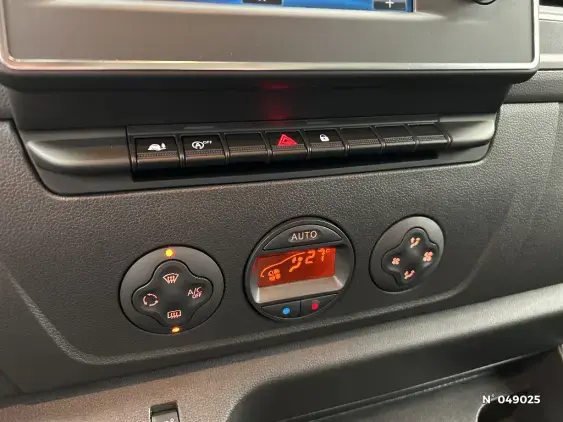 RENAULT MASTER FG III - voiture d'occasion - Photo 24