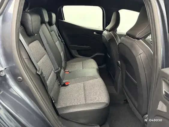 RENAULT CLIO V - voiture d'occasion - Photo 11