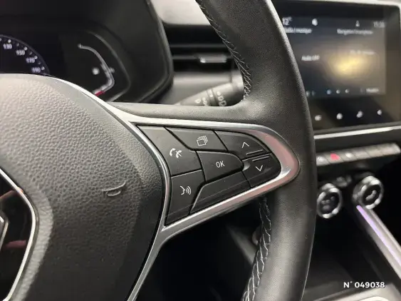 RENAULT CLIO V - voiture d'occasion - Photo 23