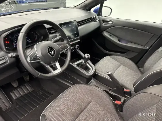 RENAULT CLIO V - voiture d'occasion - Photo 28