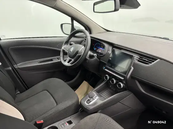 RENAULT ZOE - voiture d'occasion - Photo 10