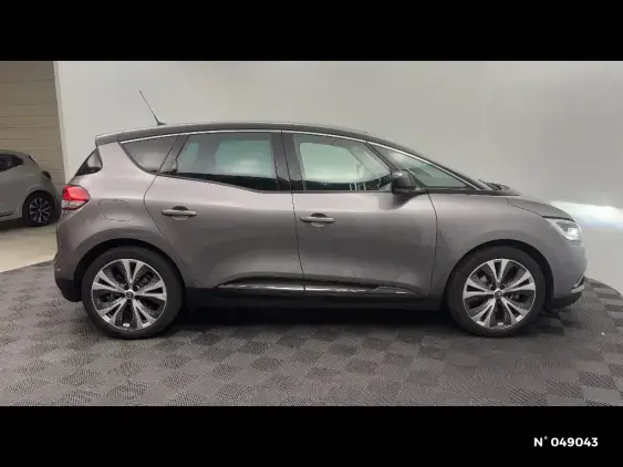 RENAULT SCENIC IV - voiture d'occasion - Photo 5