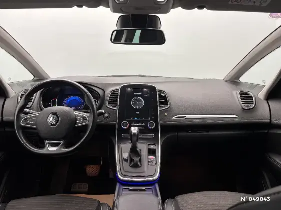 RENAULT SCENIC IV - voiture d'occasion - Photo 9