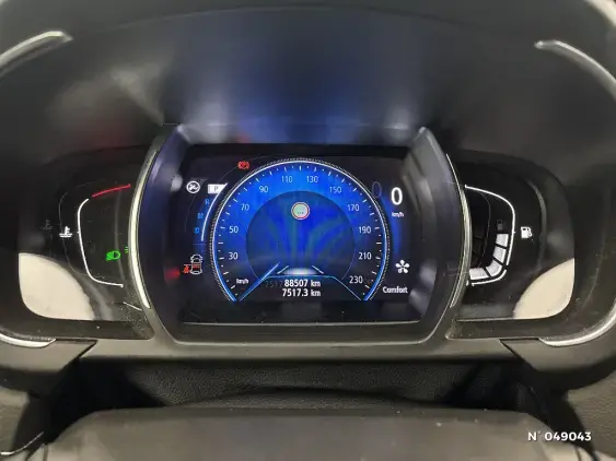 RENAULT SCENIC IV - voiture d'occasion - Photo 12