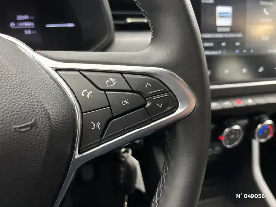 RENAULT CLIO V - voiture d'occasion - Photo 24