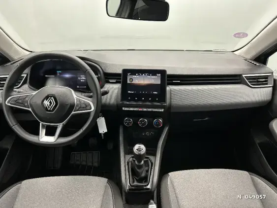 RENAULT CLIO V - voiture d'occasion - Photo 9