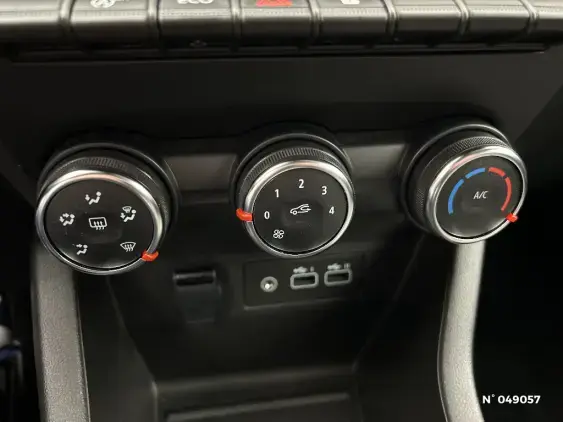 RENAULT CLIO V - voiture d'occasion - Photo 25