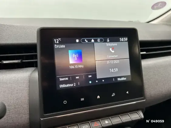 RENAULT CLIO V - voiture d'occasion - Photo 13