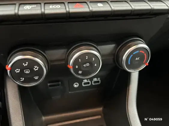 RENAULT CLIO V - voiture d'occasion - Photo 25