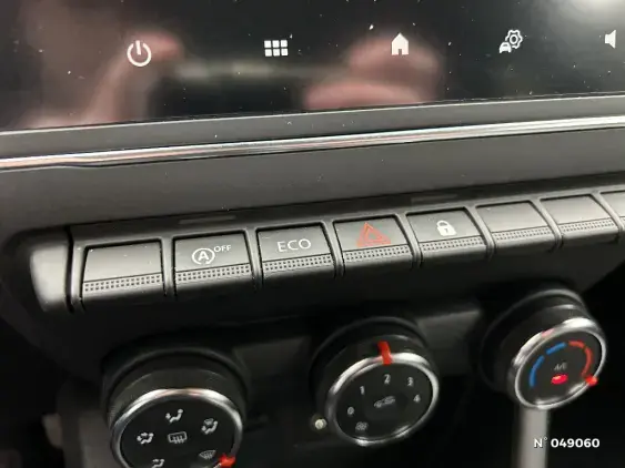 RENAULT CLIO V - voiture d'occasion - Photo 24