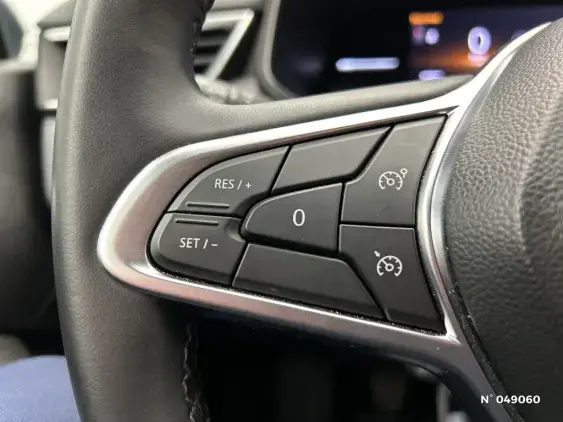 RENAULT CLIO V - voiture d'occasion - Photo 28