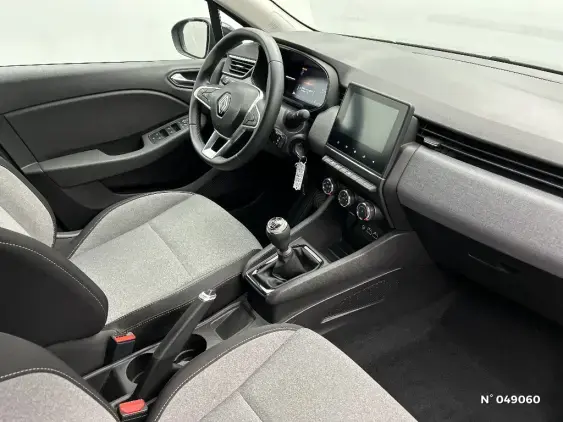 RENAULT CLIO V - voiture d'occasion - Photo 10