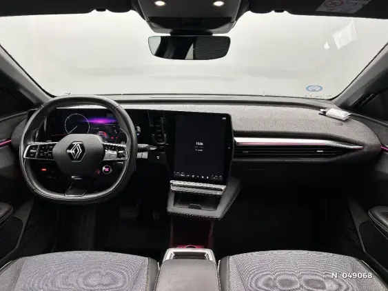 RENAULT MEGANE V - voiture d'occasion - Photo 9