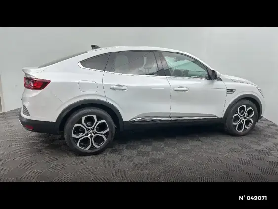 RENAULT ARKANA - voiture d'occasion - Photo 5