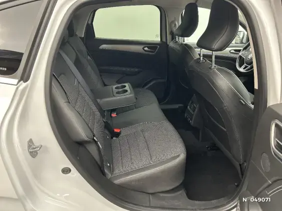 RENAULT ARKANA - voiture d'occasion - Photo 11