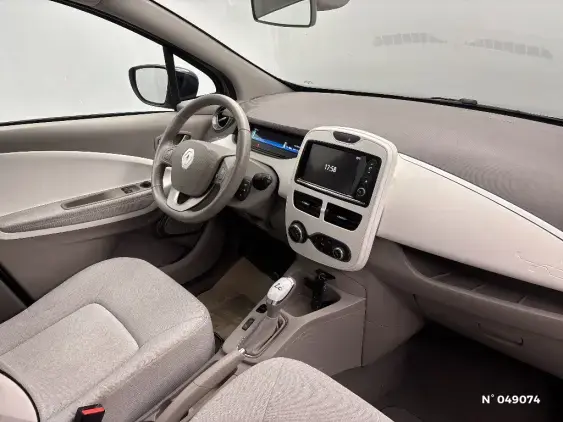 RENAULT ZOE - voiture d'occasion - Photo 10