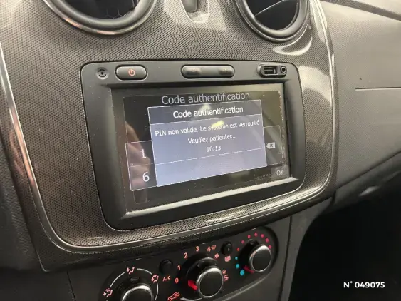 DACIA SANDERO II - voiture d'occasion - Photo 13