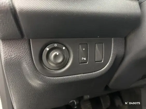 DACIA SANDERO II - voiture d'occasion - Photo 14