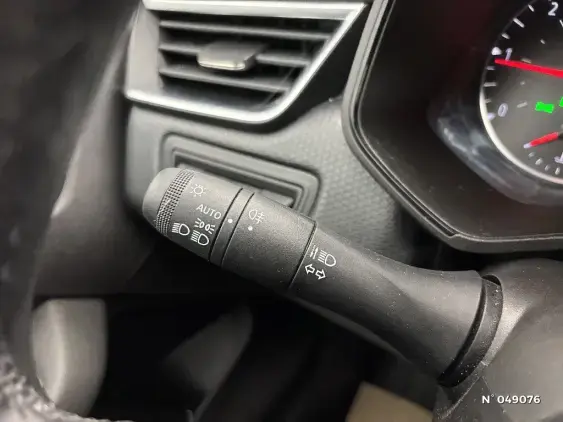 RENAULT CLIO REVERSIBLE V - voiture d'occasion - Photo 26