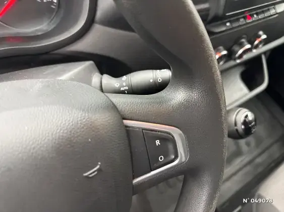 RENAULT MASTER FG III - voiture d'occasion - Photo 27