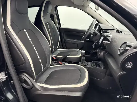 RENAULT TWINGO III - voiture d'occasion - Photo 10