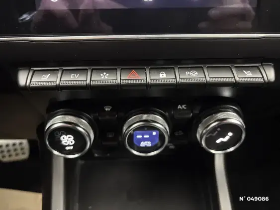 RENAULT ARKANA - voiture d'occasion - Photo 27