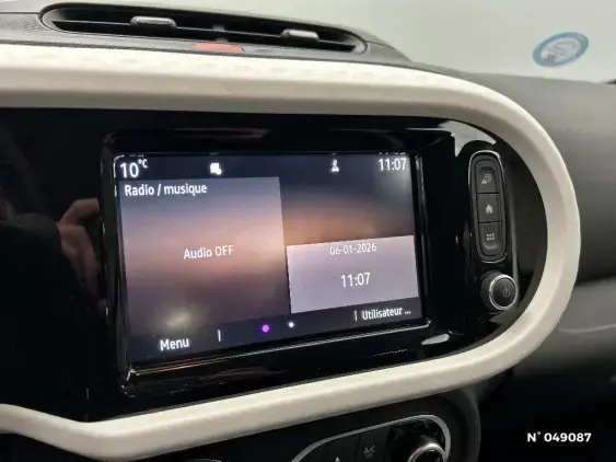 RENAULT TWINGO ELECTRIQUE III - voiture d'occasion - Photo 13