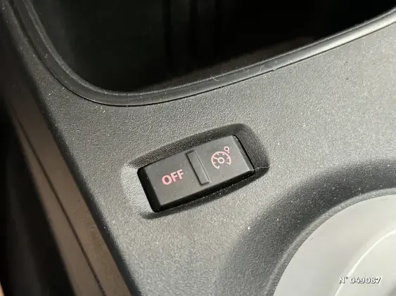 RENAULT TWINGO ELECTRIQUE III - voiture d'occasion - Photo 24