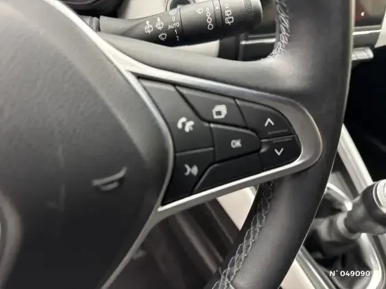 RENAULT CLIO V - voiture d'occasion - Photo 28