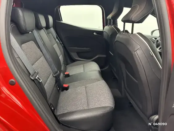 RENAULT CLIO V - voiture d'occasion - Photo 11