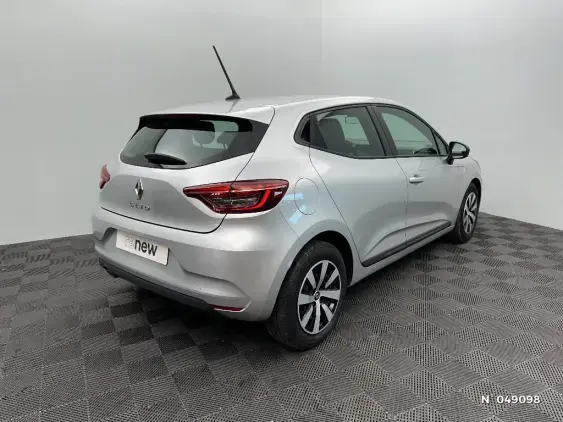 RENAULT CLIO V - voiture d'occasion - Photo 4