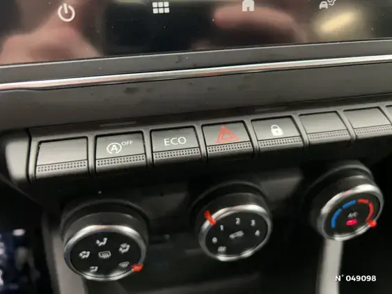 RENAULT CLIO V - voiture d'occasion - Photo 22