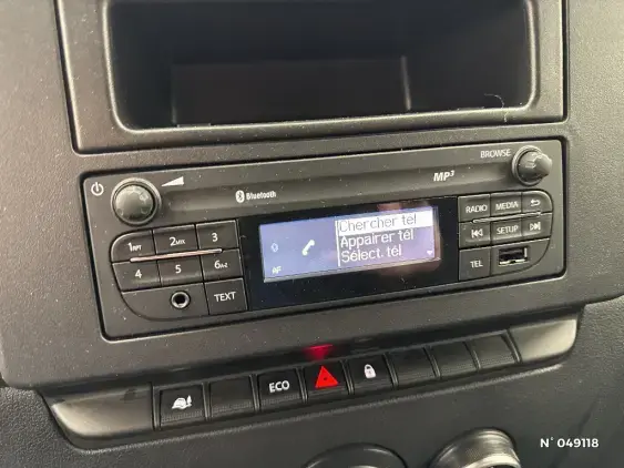 RENAULT MASTER FG III - voiture d'occasion - Photo 13