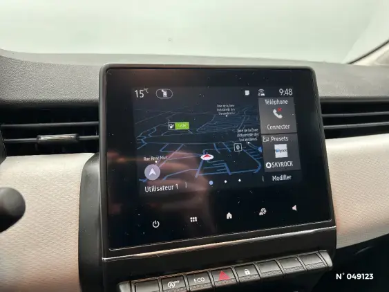 RENAULT CLIO REVERSIBLE V - voiture d'occasion - Photo 12