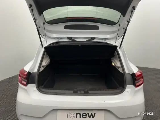 RENAULT CLIO REVERSIBLE V - voiture d'occasion - Photo 7